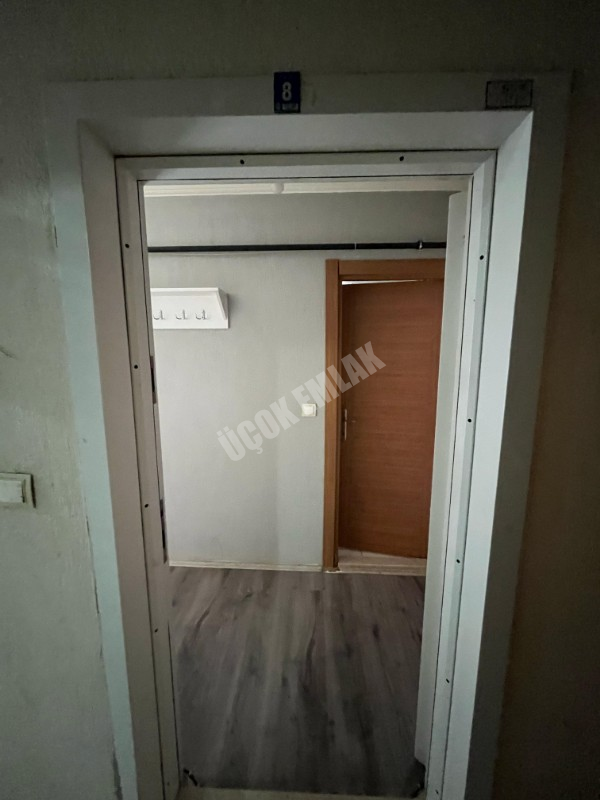 AFYON ÜÇOK EMLAKTAN ERENLER MAH 1+1 SATILIK DAİRE 