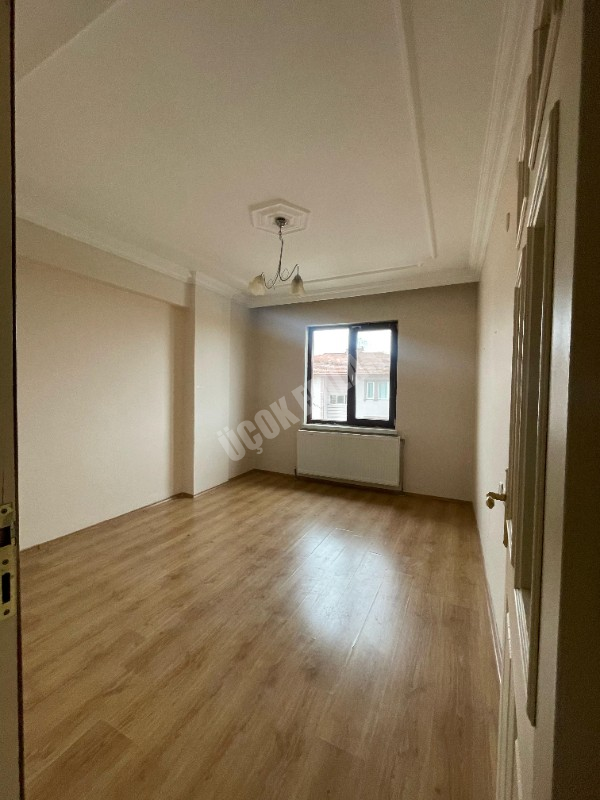AFYON ÜÇOK EMLAKTAN KANLICA MAH. KİRALIK 3+1 DAİRE
