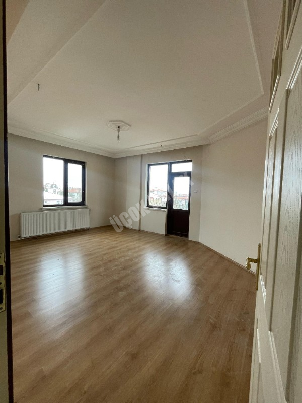 AFYON ÜÇOK EMLAKTAN KANLICA MAH. KİRALIK 3+1 DAİRE