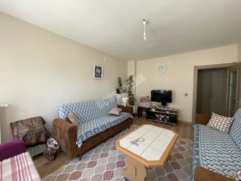 AFYON ÜÇOK EMLAKTAN ÇETİNKAYA TOKİ DE SATILIK 2+1 ARAKAT SIFIR AYARINDA DAİRE
