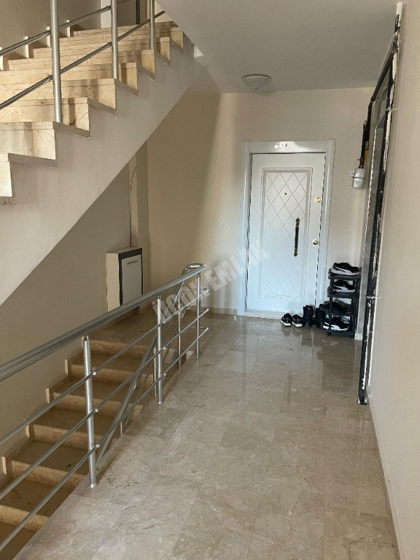 AFYON ÜÇOK EMLAKTAN KANLICA MAH SATILIK ARAKAT 3+1 DAİRE