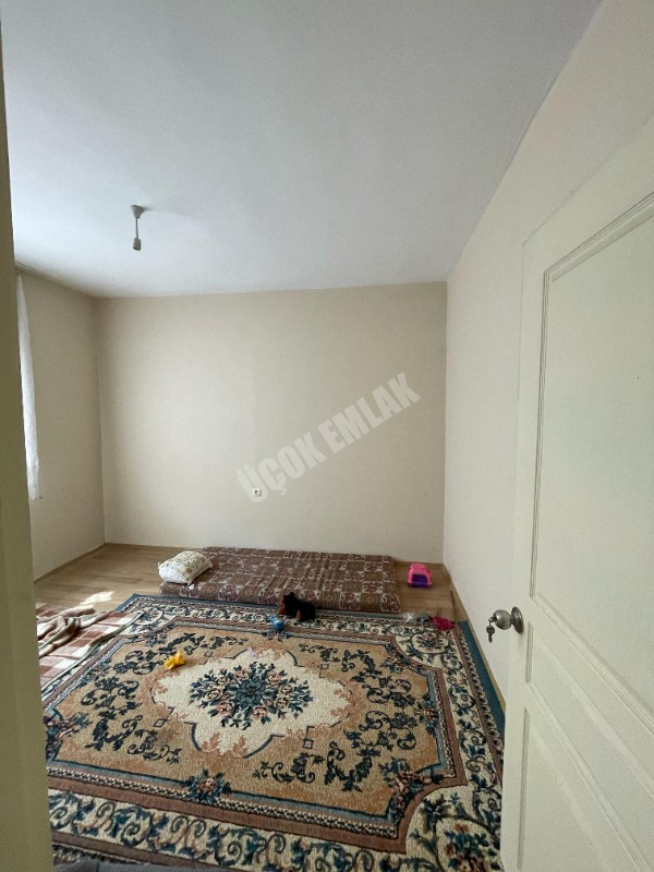 AFYON ÜÇOK EMLAKTAN DÖRTYOL MAH İNAZ DEPREM EVLERİNDE SATILIK 2+1 DAİRE