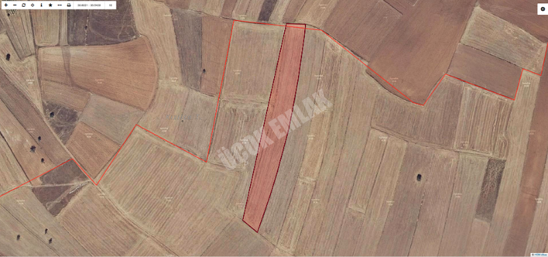 AFYON ÜÇOK EMLAKTAN MECİDİYE KÖYÜNDE SATILIK 12.354M² TARLA