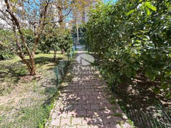 ALYANS'TAN MERKEZİ KONUMDA MASRAFSIZ CEPHELERİ AÇIK GENİŞ M2 3+1
