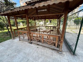 ALYANS'TAN MERKEZİ KONUMDA MASRAFSIZ CEPHELERİ AÇIK GENİŞ M2 3+1