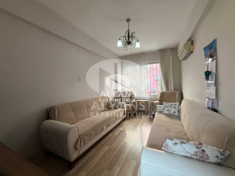 ALYANS'TAN ÇARŞI MERKEZDE İÇİ FULL YAPILI GENİŞ BAĞ. MUTFAK 3+1