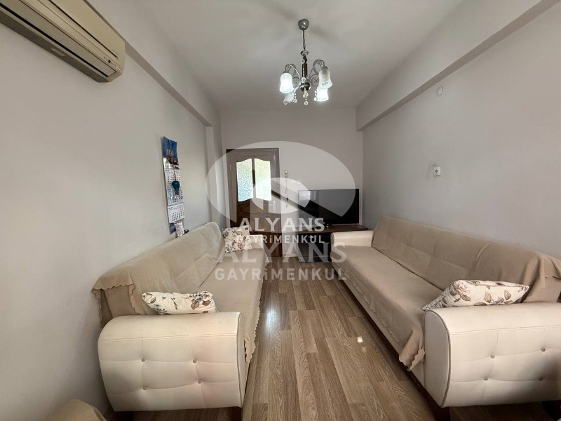 ALYANS'TAN ÇARŞI MERKEZDE İÇİ FULL YAPILI GENİŞ BAĞ. MUTFAK 3+1