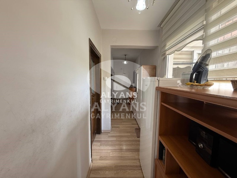 ALYANS'TAN ÇARŞI MERKEZDE İÇİ FULL YAPILI GENİŞ BAĞ. MUTFAK 3+1