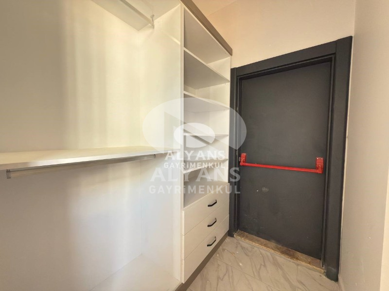 ALYANS'TAN YATIRIM DEĞERİ YÜKSEK FULL SOSYAL ALANLI 3+1