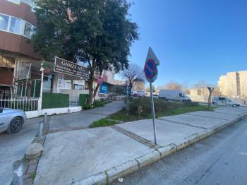 AntrenEmlak'tan Satılık Bozyaka Hastanesi Karşısı Eskiizmir Caddesi Yanı 50 M2 Dükkan