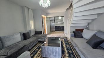 Antre Emlak'tan Satılık Çeşme Dalyan'da Denize Sıfır Tripleks 4+1 Villa