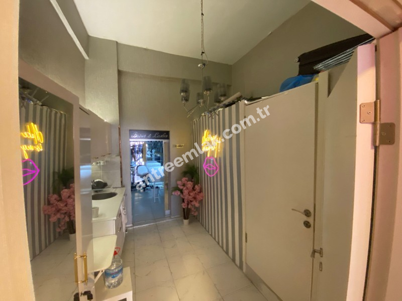 AntrenEmlak'tan Satılık Bozyaka Hastanesi Karşısı Eskiizmir Caddesi Yanı 50 M2  Dükkan