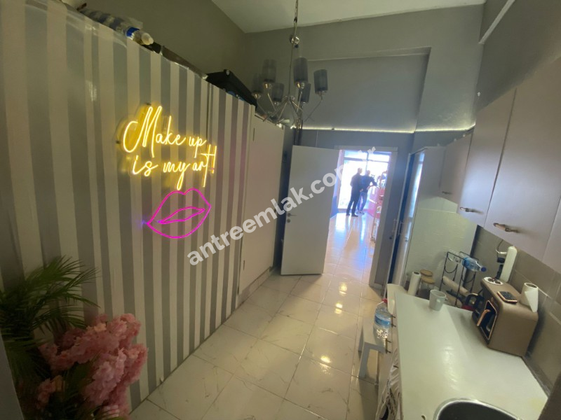 AntrenEmlak'tan Satılık Bozyaka Hastanesi Karşısı Eskiizmir Caddesi Yanı 50 M2  Dükkan