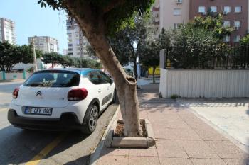 ASLAN'DAN CEVAT KUTLU CADDESİ ÜZERİ SATILIK 100 M2 DÜKKAN