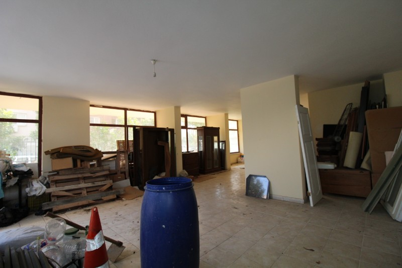 ASLAN'DAN CEVAT KUTLU CADDESİ ÜZERİ SATILIK 100 M2 DÜKKAN