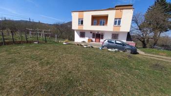 BEŞİKDÜZÜ VARDALLI'DA SATILIK 8.200 M2 BAHÇE