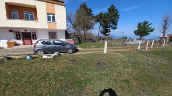 BEŞİKDÜZÜ VARDALLI'DA SATILIK 8.200 M2 BAHÇE