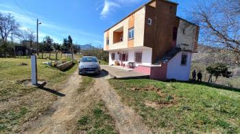 BEŞİKDÜZÜ VARDALLI'DA SATILIK 8.200 M2 BAHÇE