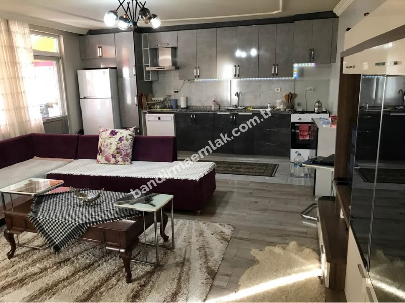 Balıkesir Gönen'de Müstakil Bahçeli 3+1 Verandalı Sakin Huzurlu Köy Evi