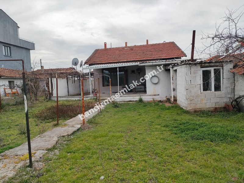 Satılık Müstakil Ev - Balıkesir Gönen Gökçesu Mahallesi'nde 750 m2 Arsa Üzerinde Yatırıma Değer Fırsat