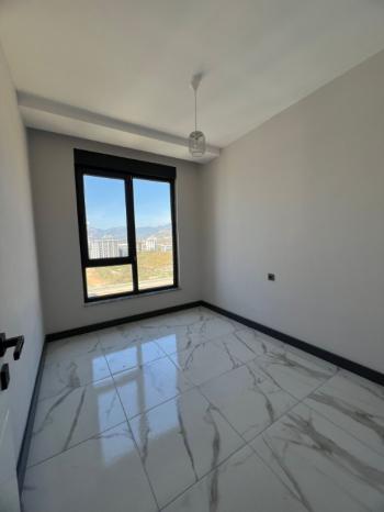 ALANYA MAHMUTLAR CUMARTESİ PAZARINA YAKIN 2+1 BOŞ KUZEY CEPHE 17.000TL