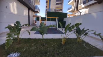 ALANYA MAHMUTLAR YENİSEY TOWER 2+1 BOŞ 100M2 17.000TL