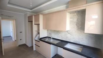 ALANYA MAHMUTLAR YENİSEY TOWER 2+1 BOŞ 100M2 17.000TL