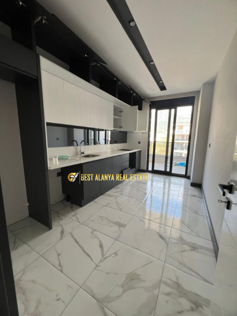 ALANYA MAHMUTLAR CUMARTESİ PAZARINA YAKIN 2+1 BOŞ KUZEY CEPHE 17.000TL