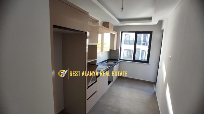 ALANYA MAHMUTLAR YENİSEY TOWER 2+1 BOŞ 100M2 17.000TL
