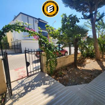 Çamlık Mahallesi de  4+1 Açık Mutfak Satılık Katta  Dubleks  (ek : 1153 )
