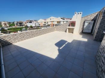 EFELER  MAHALLESİN DE ALIŞVERİŞ MERKEZİNE YAKIN 3+1 AYRI MUTFAK KATTA DUBLEKS DAİRE ( ek: 1271 )