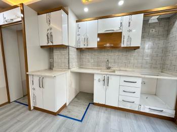 EFELER MAHALLESİN DE KÖŞE BAŞI SIFIR YAPI 1+1 SAILIK DAİRE  ( EK : 1274)