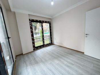 EFELER MAHALLESİN DE KÖŞE BAŞI SIFIR YAPI 1+1 SAILIK DAİRE  ( EK : 1274)