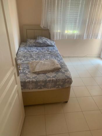 Altınkum mh. denize yakın 2+1 orta kat ön cephe Eşyalı Arakat Daire ! EK -1300