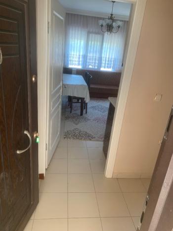 Altınkum mh. denize yakın 2+1 orta kat ön cephe Eşyalı Arakat Daire ! EK -1300