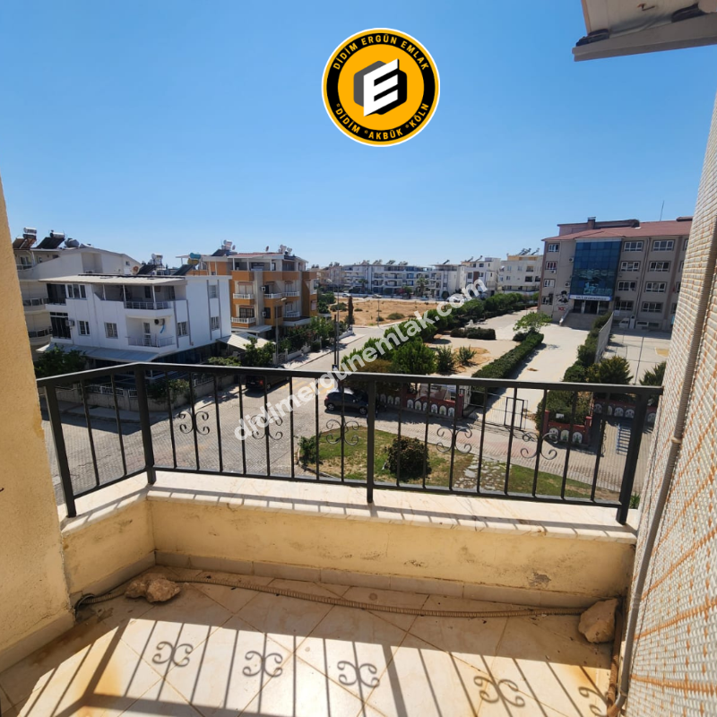 Çamlık Mahallesi de  4+1 Açık Mutfak Satılık Katta  Dubleks  (ek : 1153 )