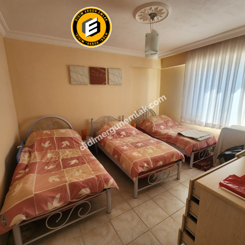 Çamlık Mahallesi de  4+1 Açık Mutfak Satılık Katta  Dubleks  (ek : 1153 )