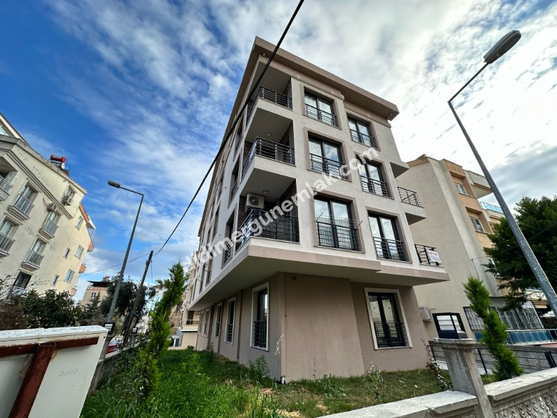 EFELER MAHALLESİN DE KÖŞE BAŞI SIFIR YAPI 1+1 SAILIK DAİRE  ( EK : 1274)