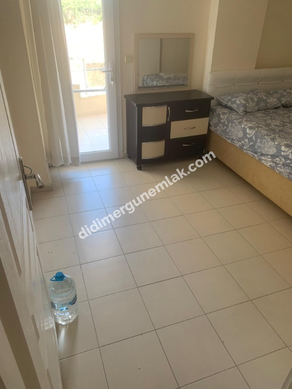 Altınkum mh. denize yakın 2+1 orta kat ön cephe Eşyalı Arakat Daire ! EK -1300