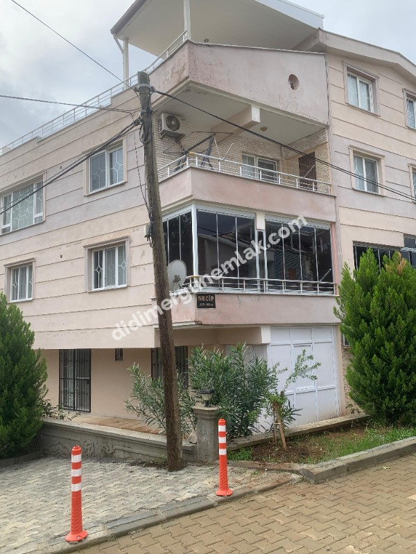 Altınkum mh. denize yakın 2+1 orta kat ön cephe Eşyalı Arakat Daire ! EK - 1251