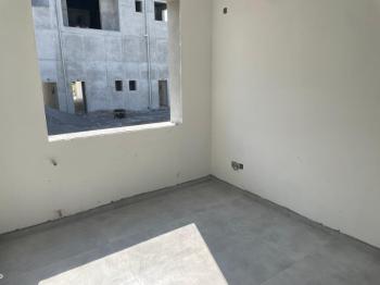 Lefkoşa Gönyeli Bölgesinde Aytan Market Yanı SIFIR BAHÇELİ ZEMİN KAT 3+1 SATILIK DAİRE