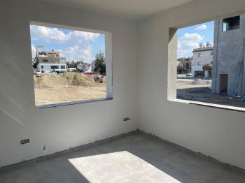 Lefkoşa Gönyeli Bölgesinde Aytan Market Yanı SIFIR BAHÇELİ ZEMİN KAT 3+1 SATILIK DAİRE