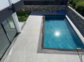 Girne Lapta Bölgesinde Satılık SIFIR HAVUZLU 3+1 VİLLALAR