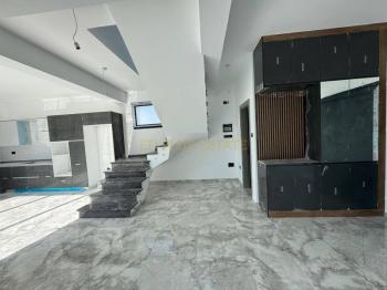 Girne Lapta Bölgesinde Satılık SIFIR HAVUZLU 3+1 VİLLALAR
