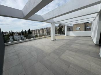 Lefkoşa Taşkınköy'de İlk Evim Kredisine Uygun Geniş Teraslı Satılık 2+1 YENİ Penthouse