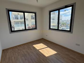 Lefkoşa Taşkınköy'de Türk Koçanlı Satılık 2+1 YENİ Daireler