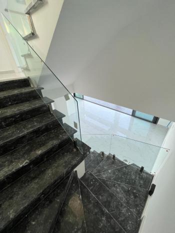 Girne Lapta Bölgesinde Satılık 3+1 HAVUZLU VİLLA