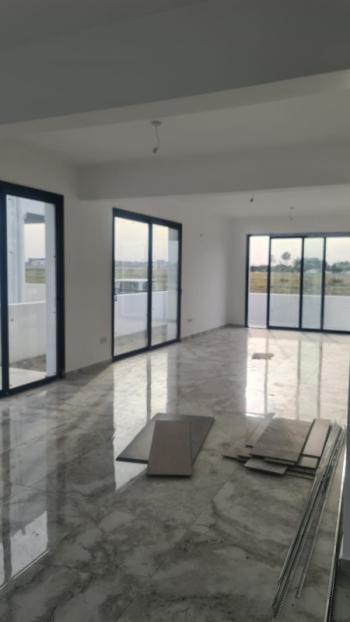 Lefkoşa Yenikent Bölgesinde SATILIK HEMEN TESLİM 3+1 VİLLA