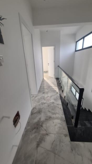 Lefkoşa Yenikent Bölgesinde SATILIK HEMEN TESLİM 3+1 VİLLA