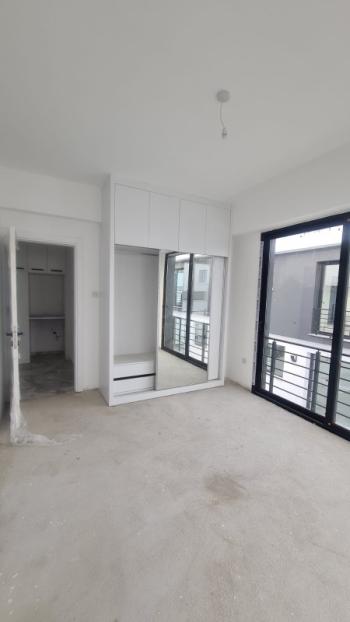 Lefkoşa Yenikent Bölgesinde SATILIK HEMEN TESLİM 3+1 VİLLA